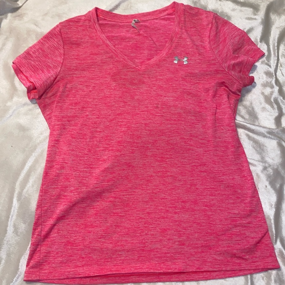 Under Armour t-shirt